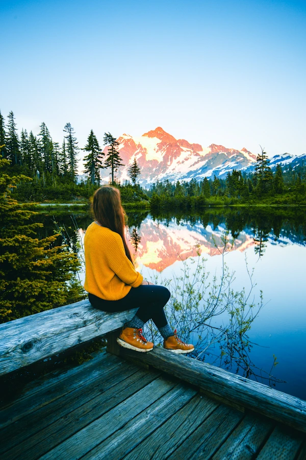 woman sitting outside creating intentions